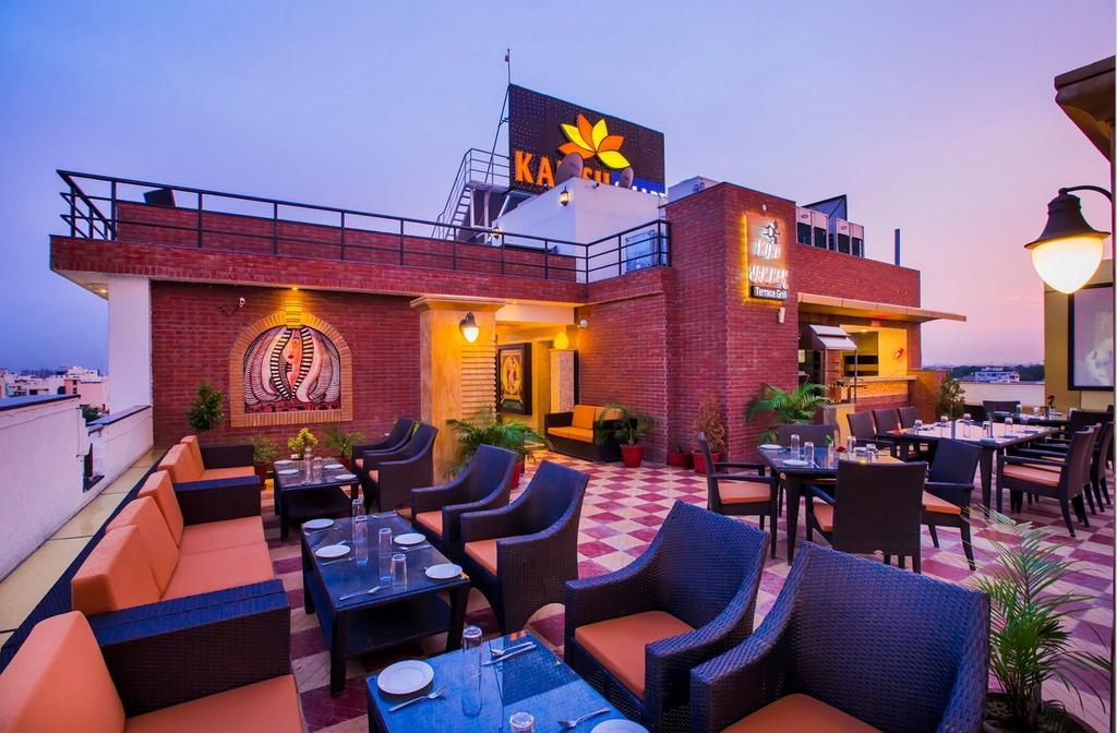 Hotel Kapish Smart-All Pure Veg Jaipur Luaran gambar