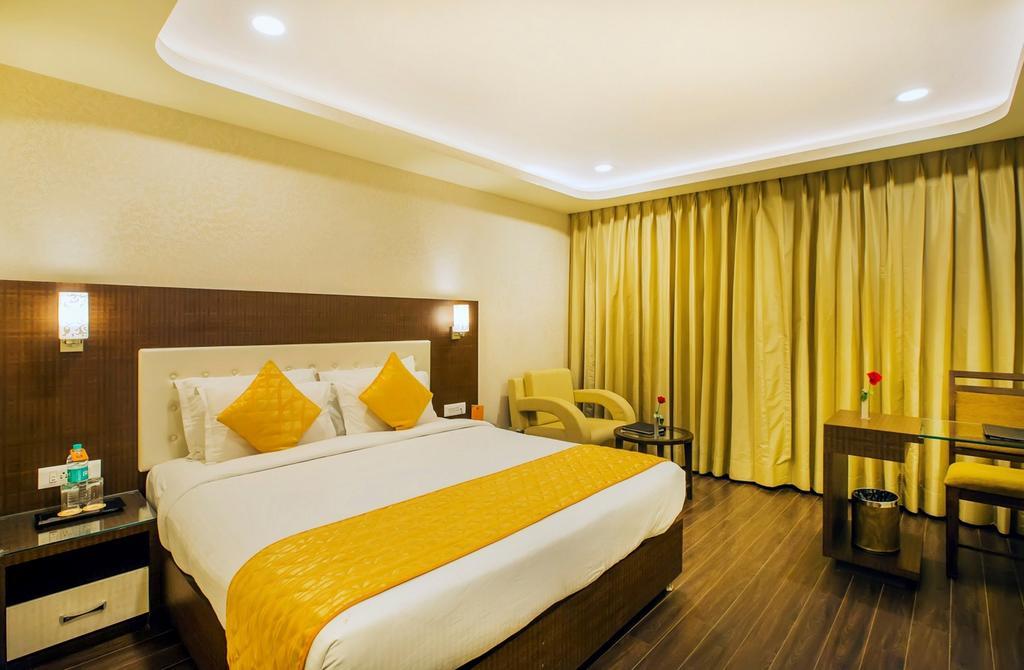 Hotel Kapish Smart-All Pure Veg Jaipur Luaran gambar